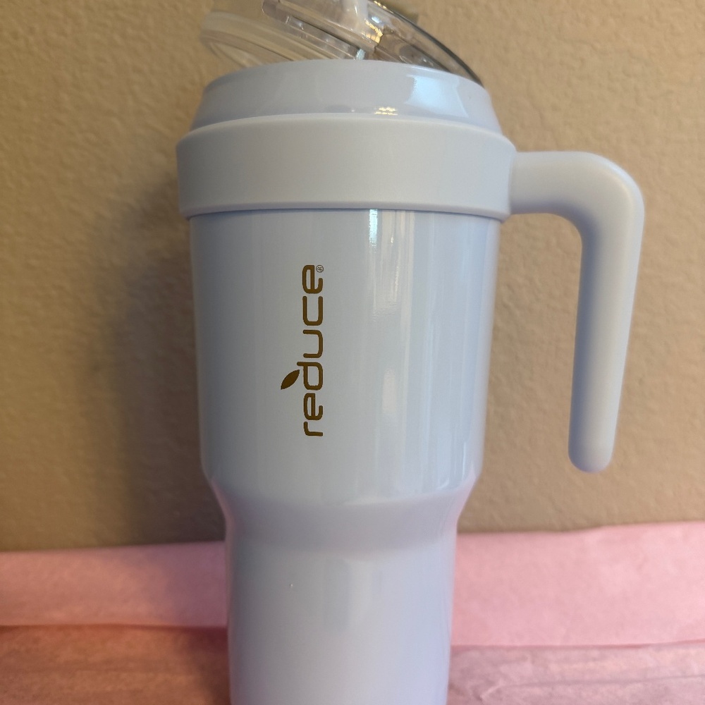 Reduce 40oz Thirst Quencher Stainless Steel Mug~Light Blue~Great Condition